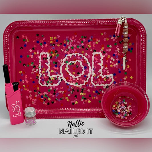 LOL Smiley Face Tray Set