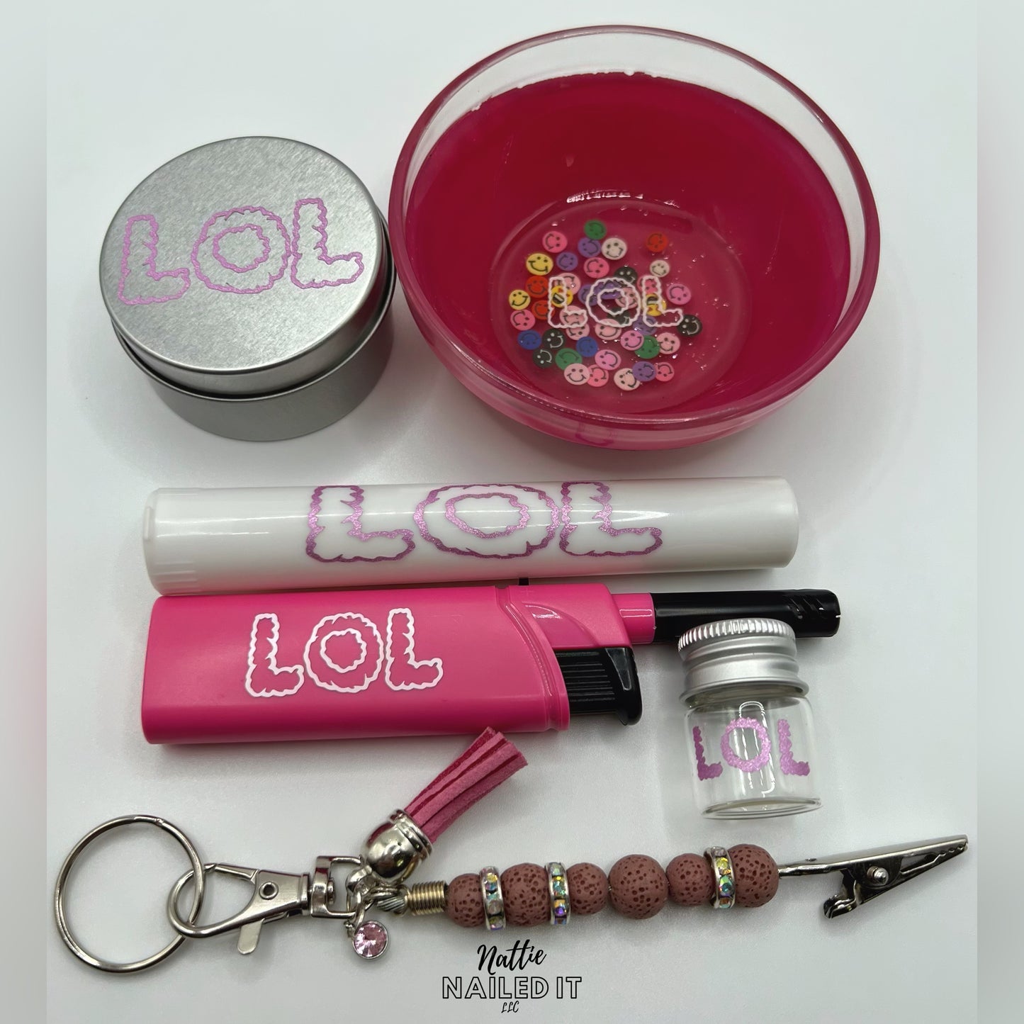 LOL Smiley Face Tray Set